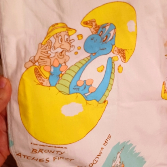 Vintage 1987 Tiny Dinos Crib Comforter - Picture 8 of 9